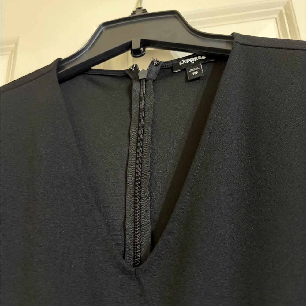Express Black Jumpsuit - Picture 4 of 4